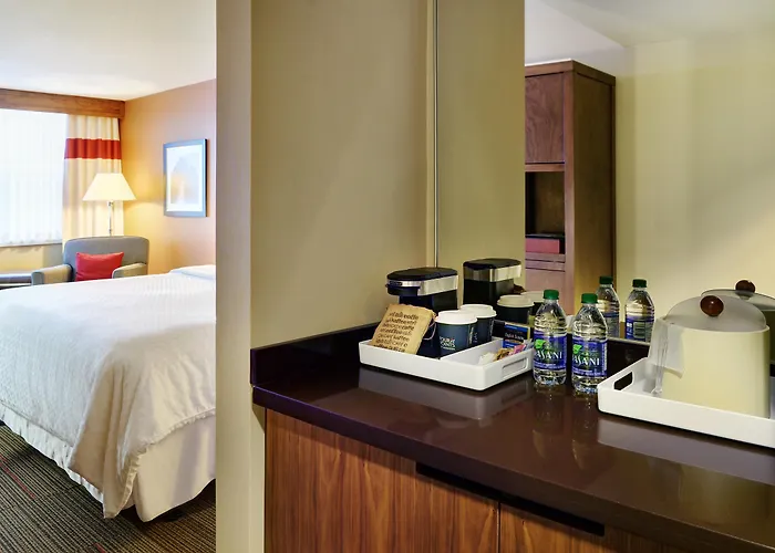 Four Points By Sheraton Halifax